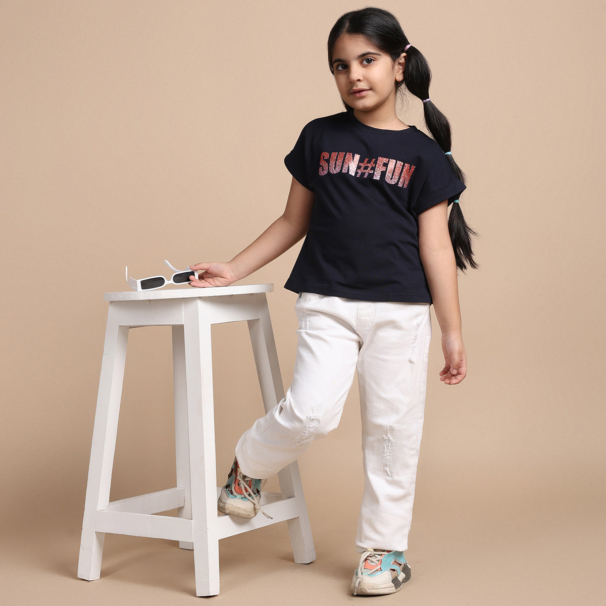 YB-17 GIRL'S CROP TOP