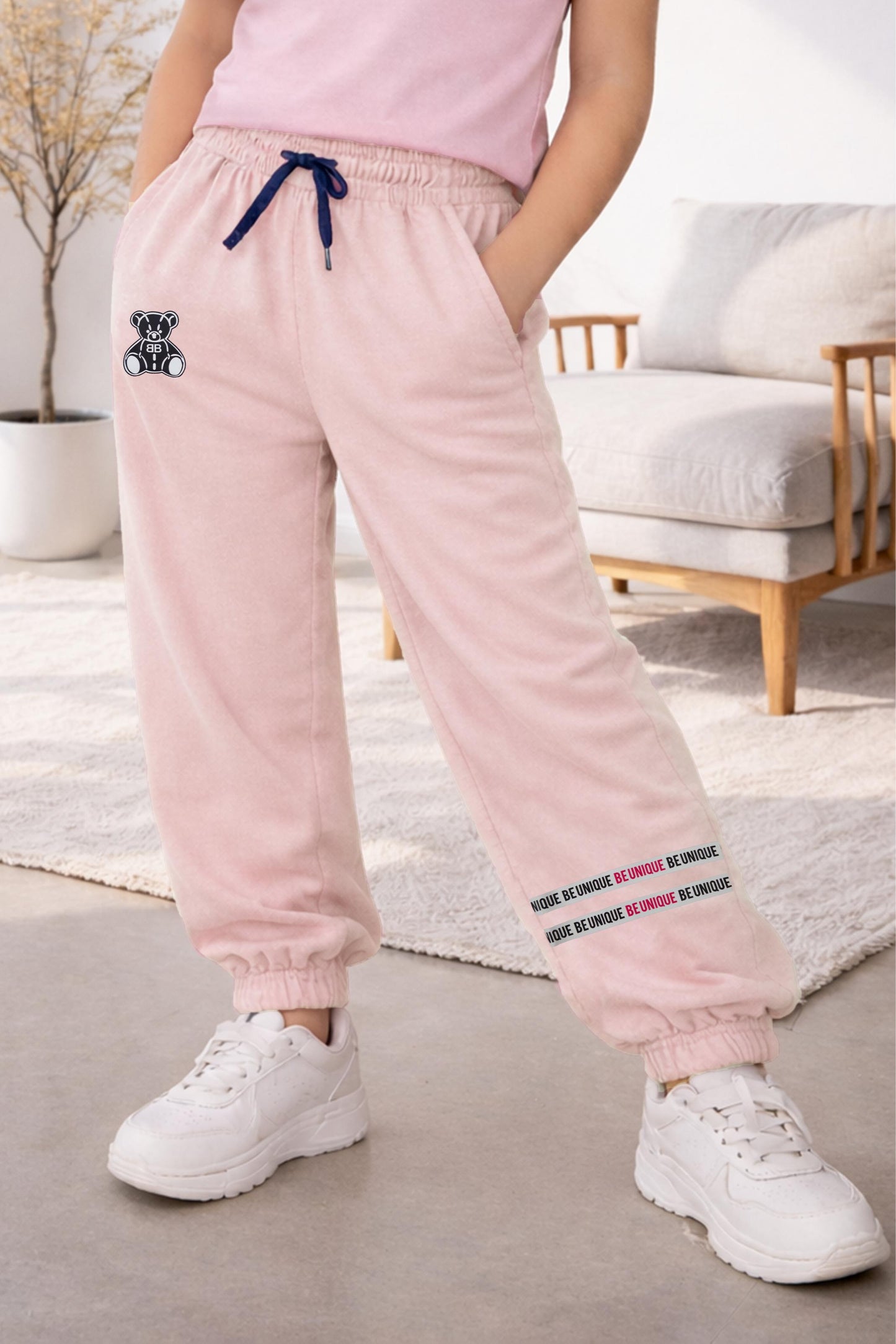 YB923-GIRL'S JOGGER