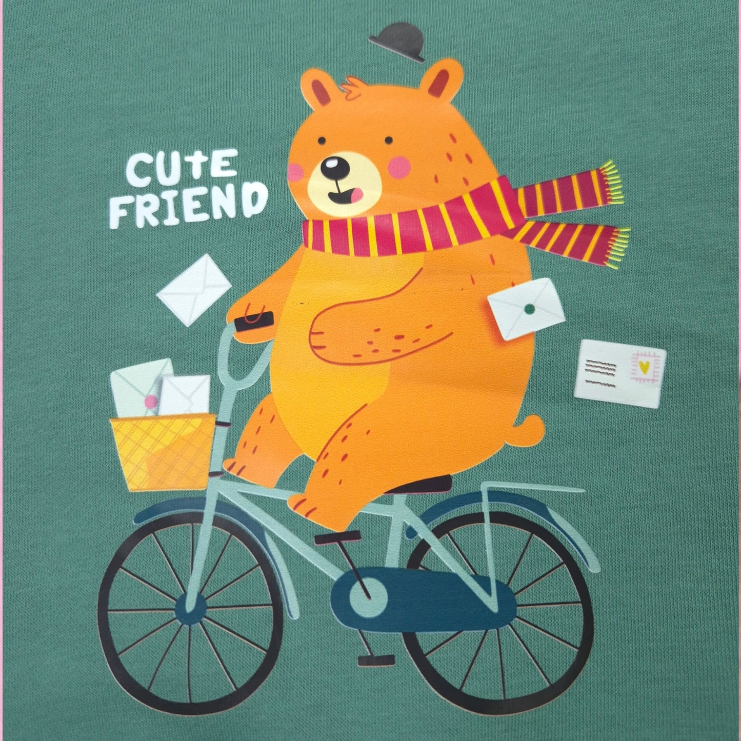 D585-Cute Friend