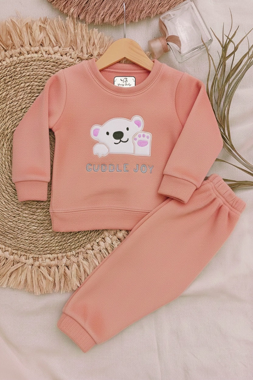 D523-Cuddle Joy